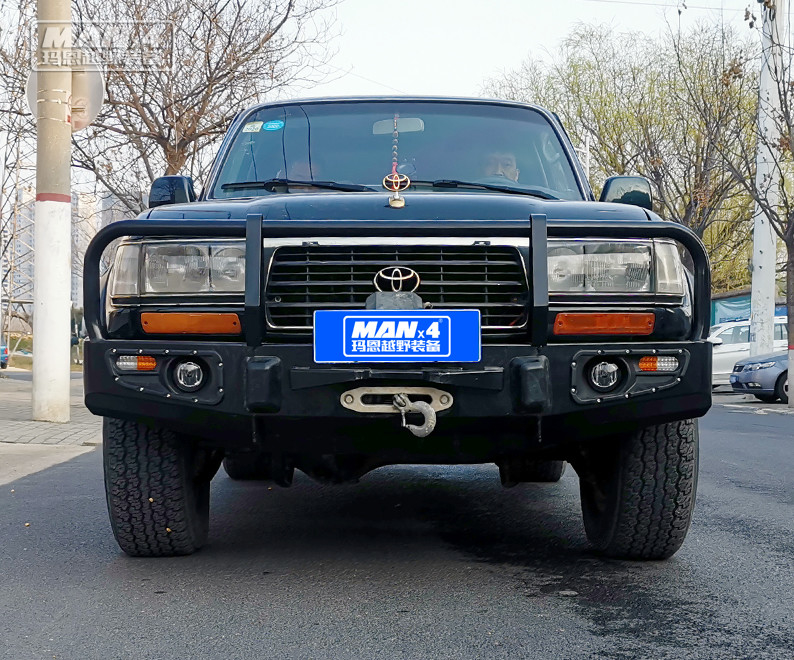 Black TOYOTA Bull Bar 1995-2002 80 Series Landcruiser Bullbar